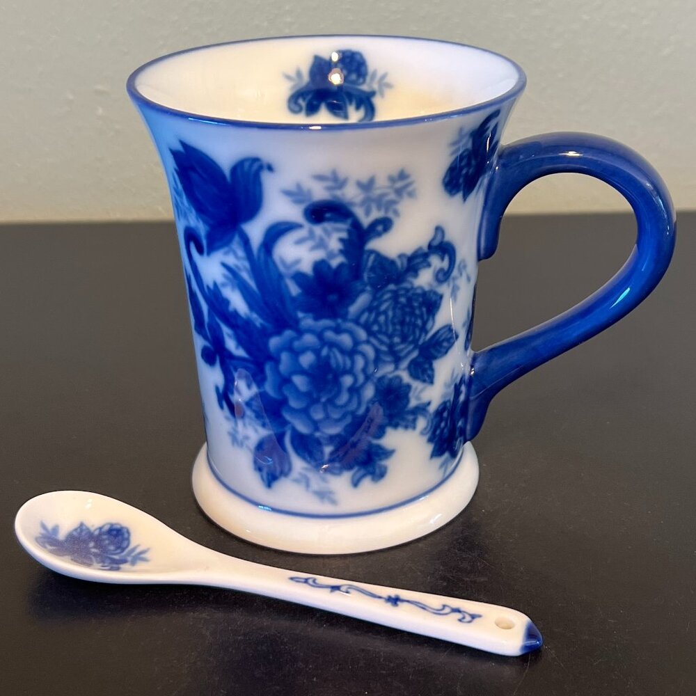 VTG Flow Floral Blue White Transferware Porcelain Cup Mug Spoon Victorian Style